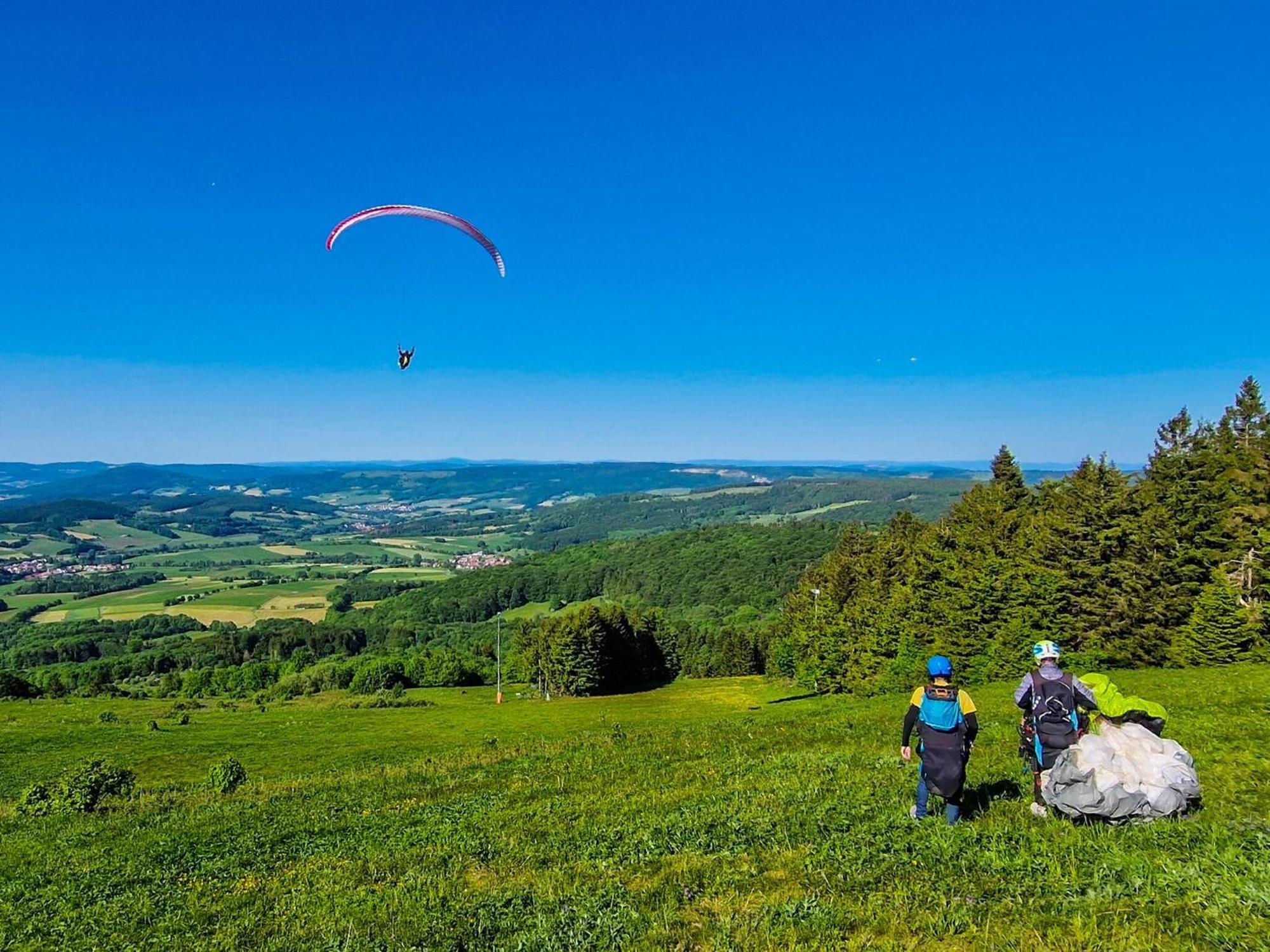 Berghotel Deutscher Flieger Wasserkuppe Ґерсфельд Екстер'єр фото